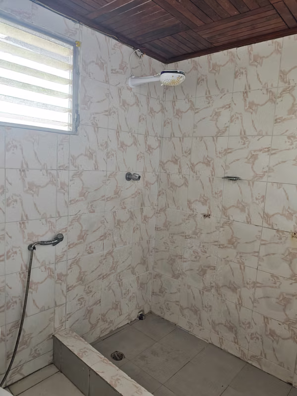 EXCELLENT OPPORTUNITY IN BETANIA – BETANIA (MAIN ROAD)