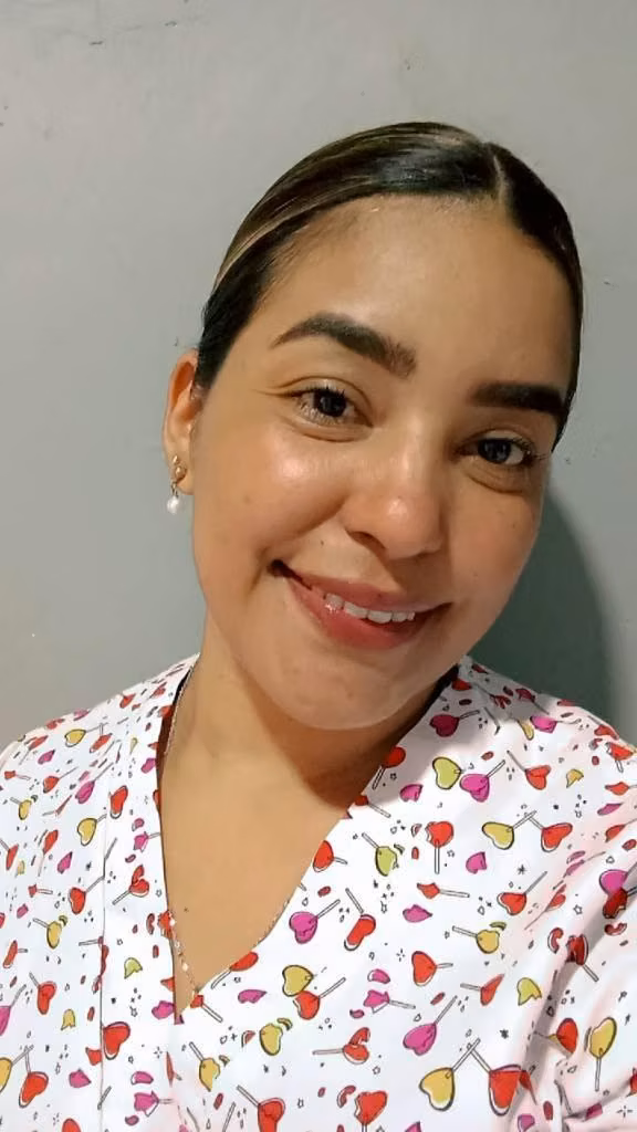 Nanis cuidadora de niños (bb-niños de 1 año en adelante)