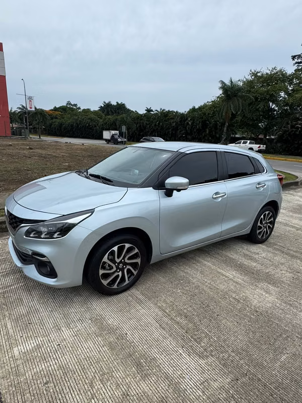 Suzuki Baleno Glx 2024