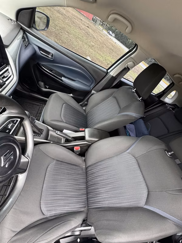 Suzuki Baleno Glx 2024