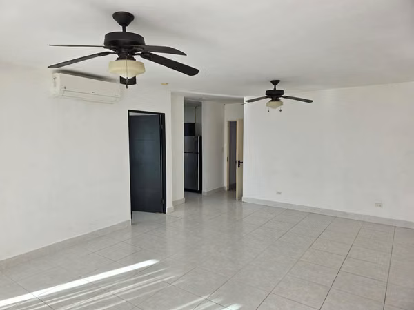 Se Vende Apartamento de 3 Rec en PH Vivendi,  Edison Park Panamá