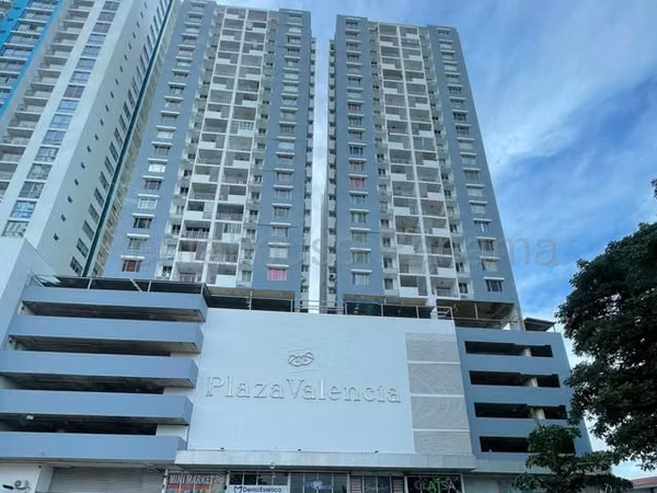Apartment for sale in PH Plaza Valencia 27LRL245