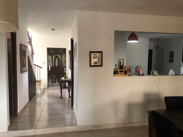 FOR SALE HOUSE LAS CUMBRES MIRADOR DEL LAGO  3 BEDROOMS