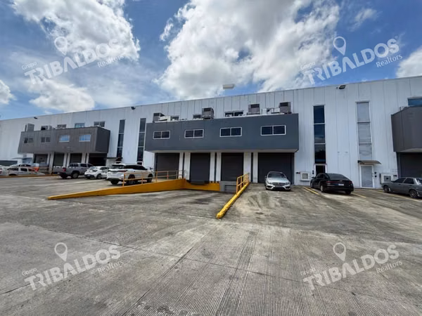 Venta o Alquiler de Galeras en PH Centro Logístico Dos Caminos