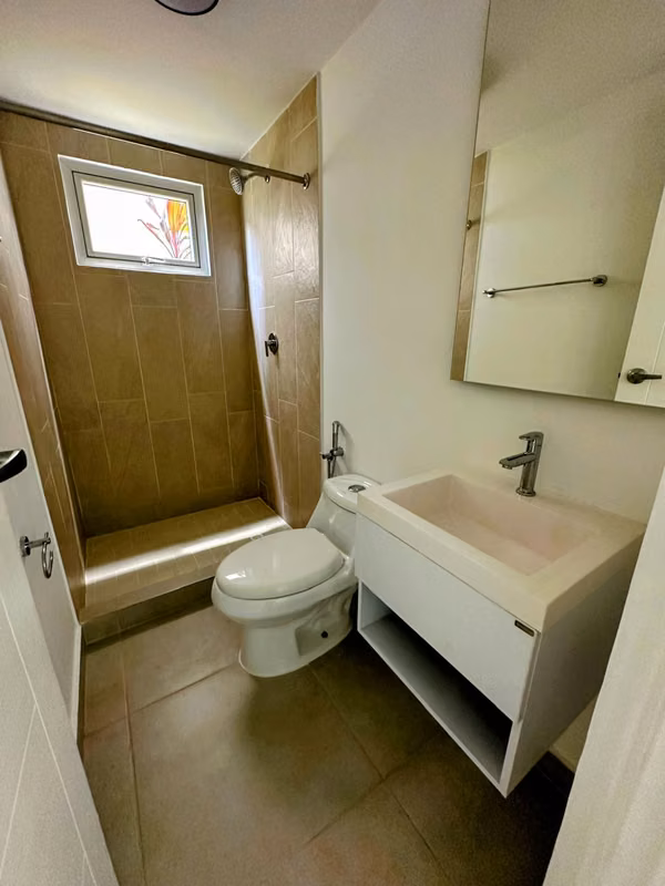 Brand New Panama Viejo Residences: 1,130 sq ft, 2 Beds, 2 Baths, 1 Parking Space