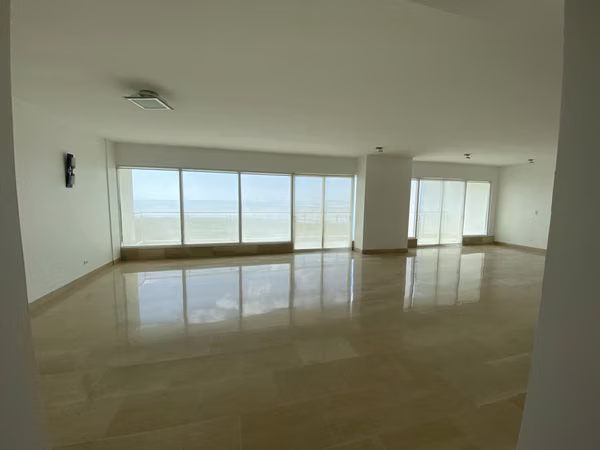 PH ZEUS – COSTA DEL ESTE – FOR RENT