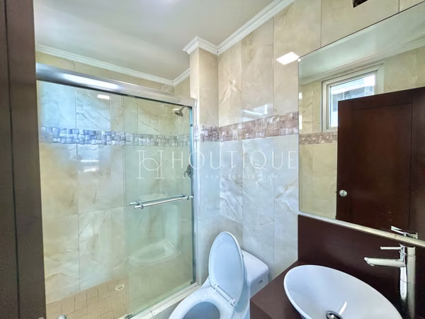 Sale of Apartment in Bella vista / Av Balboa / PH Villa of the sea
