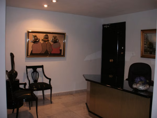 OFFICE RENTAL - BANKING AREA