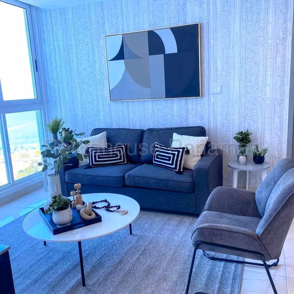 Apartment for sale on Avenida Balboa