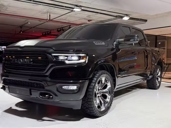 DODGE RAM 1500 LIMITED 4x4 2023