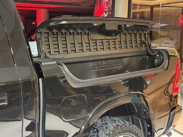 DODGE RAM 1500 LIMITED 4x4 2023