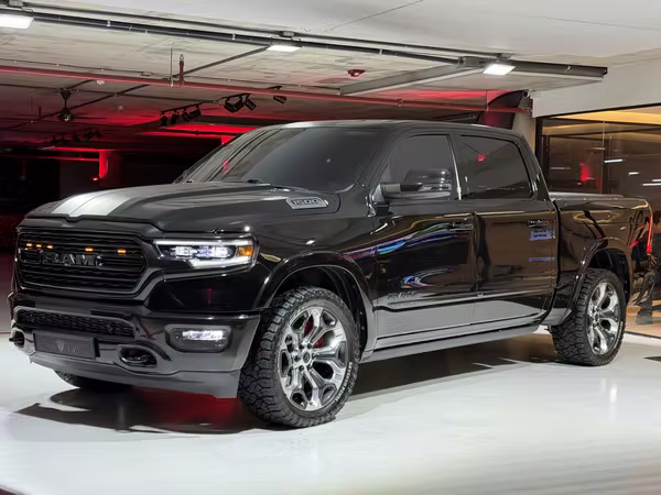 DODGE RAM 1500 LIMITED 4x4 2023