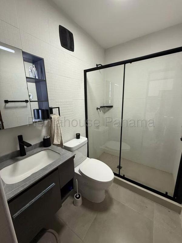 Rental apartment in Costa del Este MPM 27-211