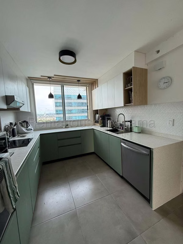 Rental apartment in Costa del Este MPM 27-211