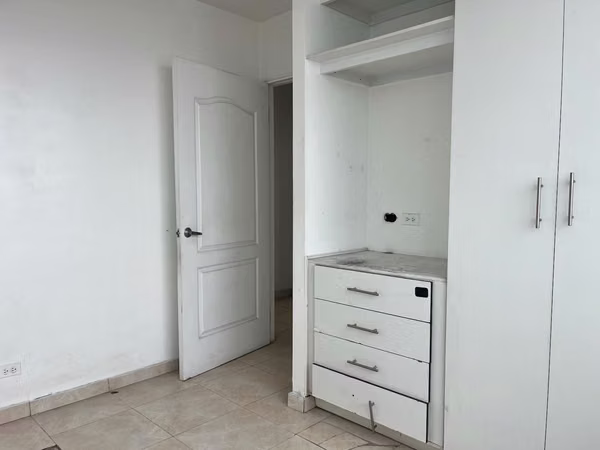 Bank sells apartment in PH Vivendi Tower – Tower 200 Edison Park dv