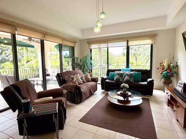 GOOD ADVENTURE - HOUSE PROMENADE - SEA HOUSE - SALE