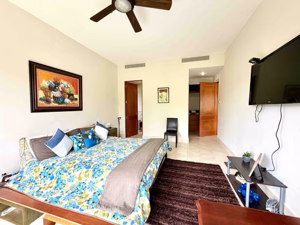 GOOD ADVENTURE - HOUSE PROMENADE - SEA HOUSE - SALE