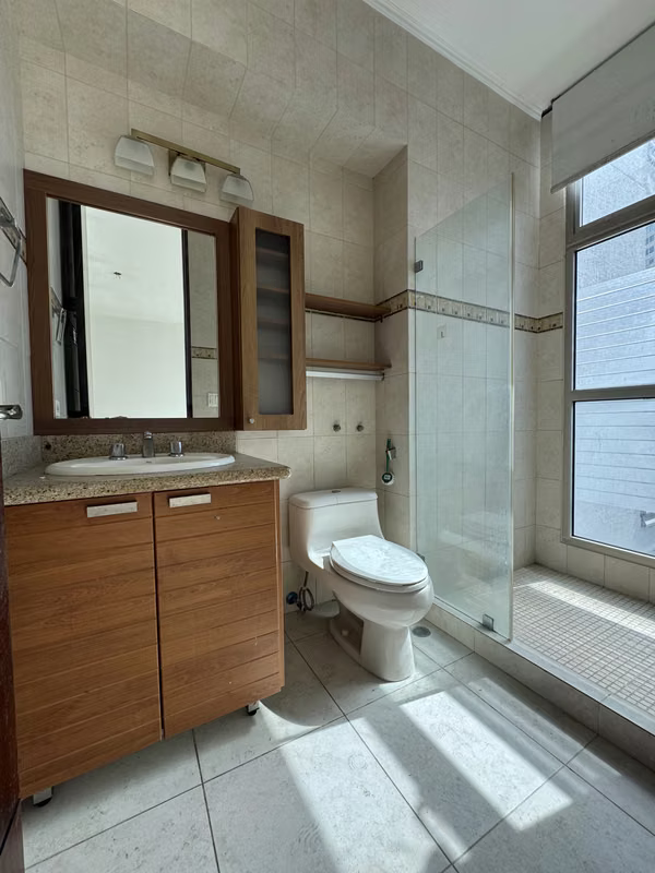 Vendo Apartamento en Punta Pacifica