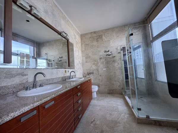 Vendo Apartamento en Punta Pacifica