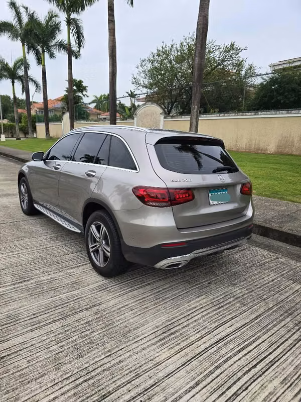 Mercedes-Benz GLC 200 | 2022 | 33,000 kms | Único Dueño