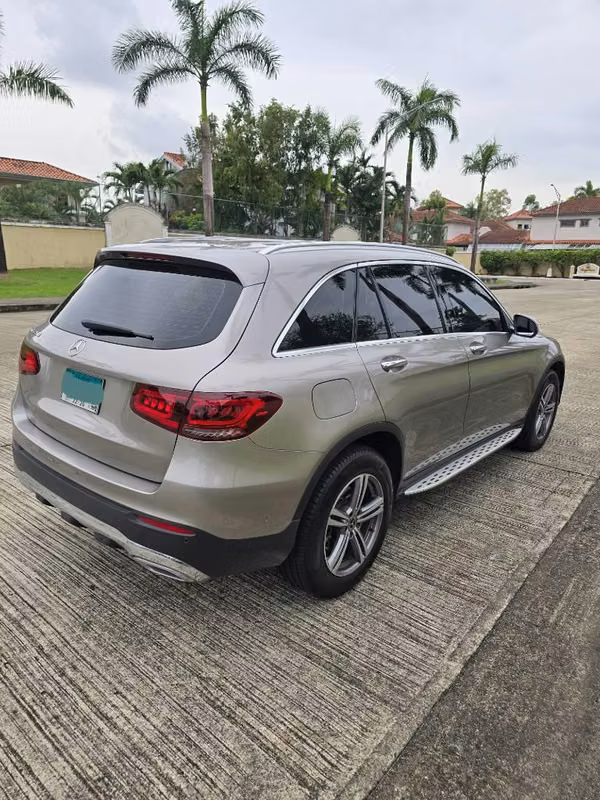 Mercedes-Benz GLC 200 | 2022 | 33,000 kms | Único Dueño