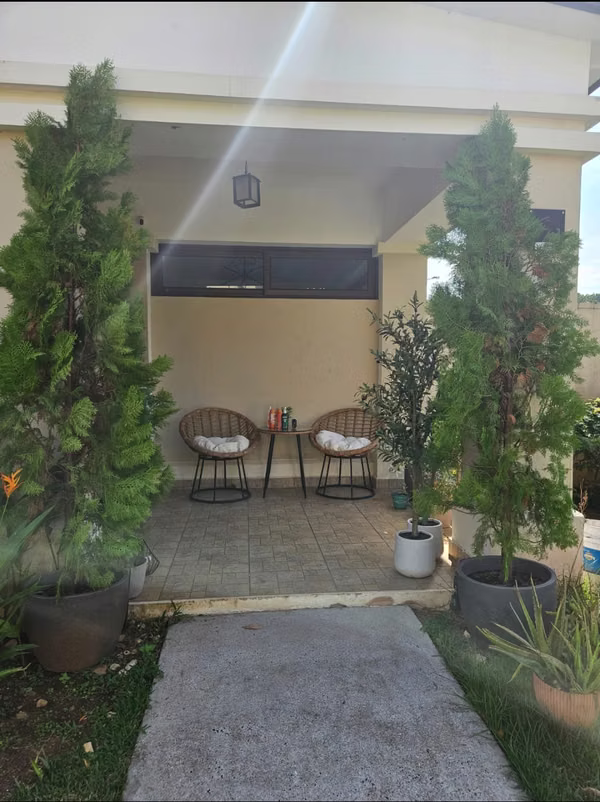 House for SALE in RIVER VALLEY