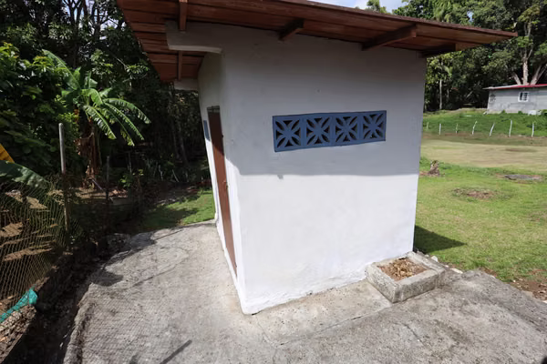 Centrally Located Home with a Large Lot for Sale in Las Lajas, Las Cumbres, North Panama