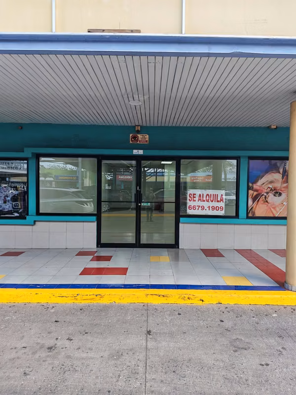 FOR RENT – Commercial Space at Plaza Azuero, Chitré
