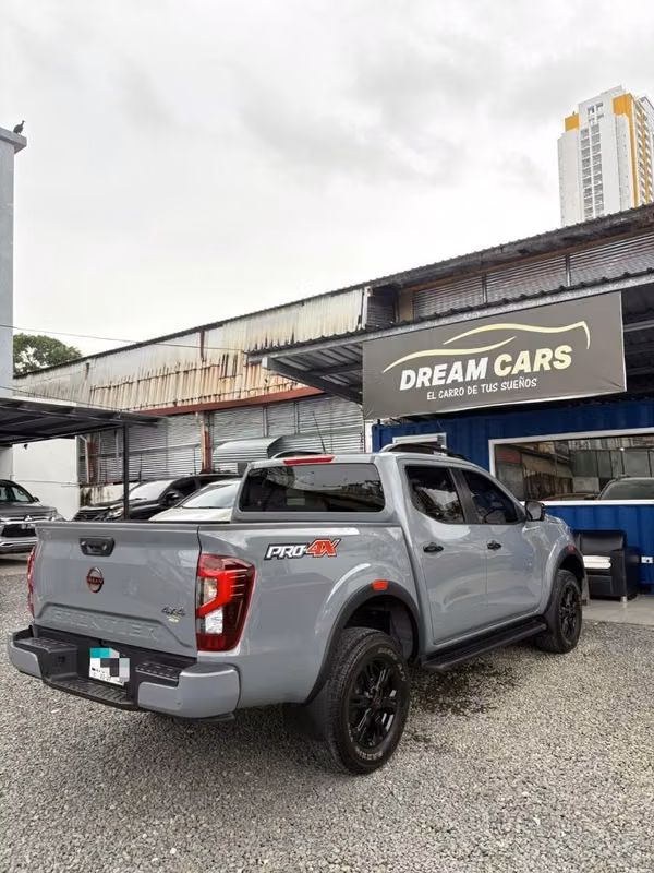 Nissan Frontier Pro4X 2024