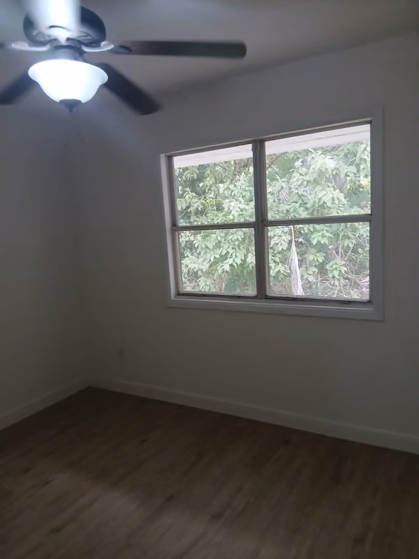 Prime property in excellent condition and move-in ready! - Clayton