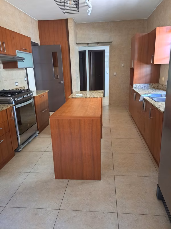 Duplex House for Rent in Residencial El Doral – Costa Sur