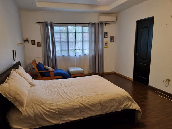 HOUSE FOR RENT IN ALBROOK