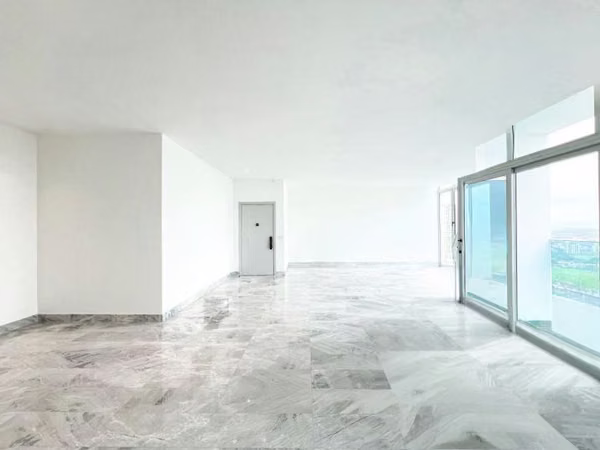 PENTHOUSE 4 BEDROOMS