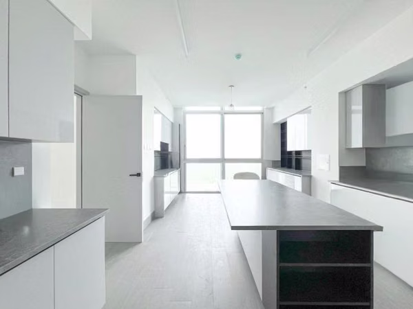 PENTHOUSE 4 BEDROOMS