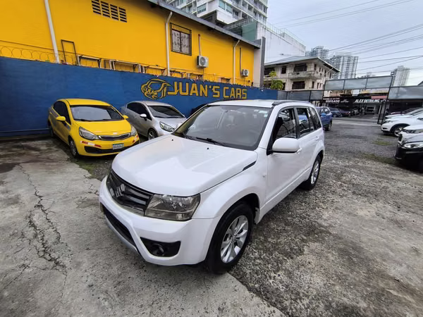 SUZUKI GRAND VITARA AÑO 2015 AUTOMATICA