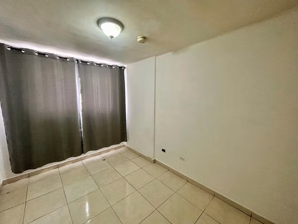 Central apartment in the P.H. Residencial Llano Bonito 2 bedroom, 1 bathroom