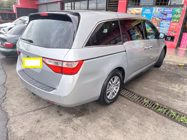 vendo camioneta Honda Odissey
