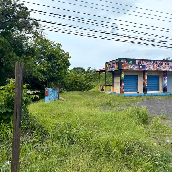 Land for sale on the Interamerina Highway Coronado