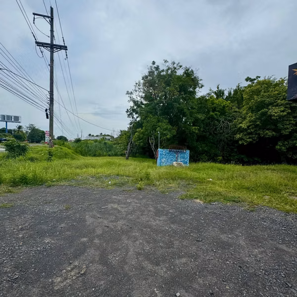 Land for sale on the Interamerina Highway Coronado