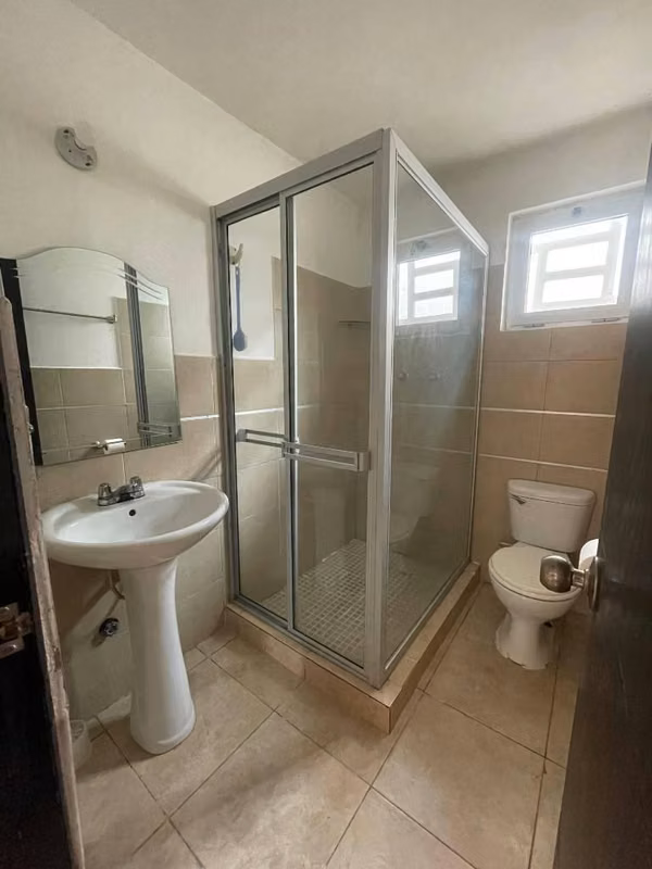 VENDO O ALQUILO CON OPCIÓN A COMPRA CASA EN VILLAS OROPENDOLAS NUEVO ARRAIJAN