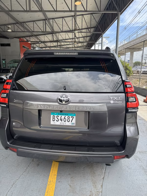TOYOTA PRADO 2022