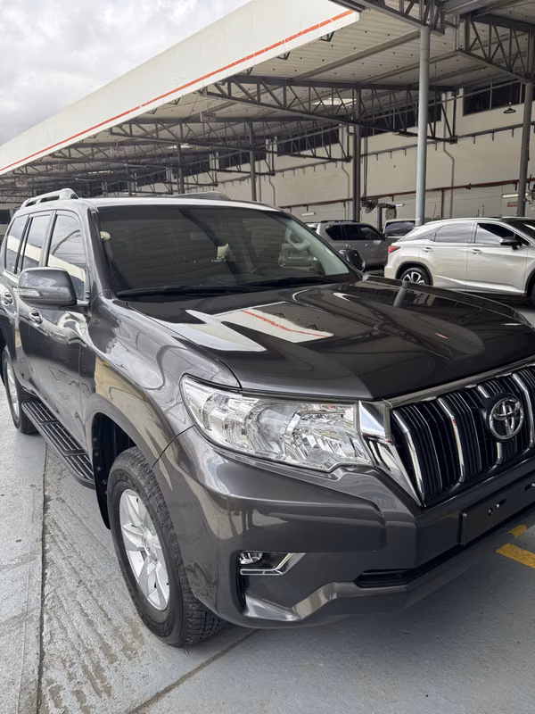TOYOTA PRADO 2022
