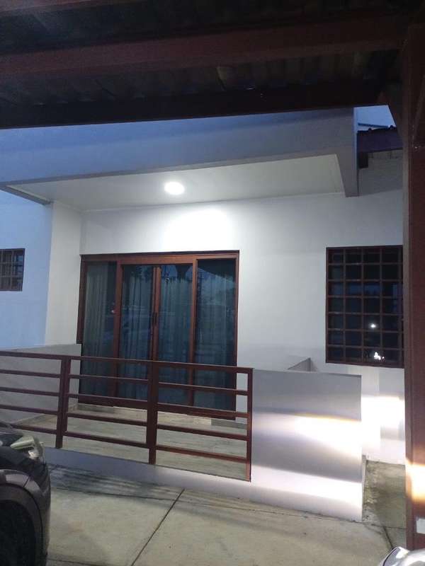 Se alquila apartamento sin muebles terronal 750.00