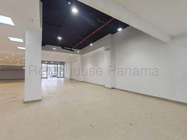 Alquiler de local en planta baja Plaza 507 27MVCH200