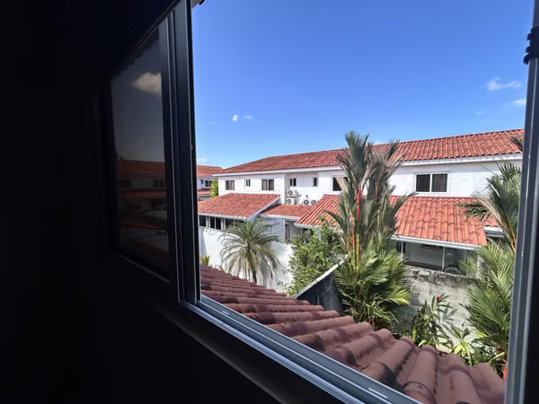 House for rent in Quintas de Versalles, Panama city