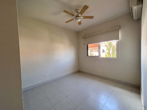 House for rent in Quintas de Versalles, Panama city