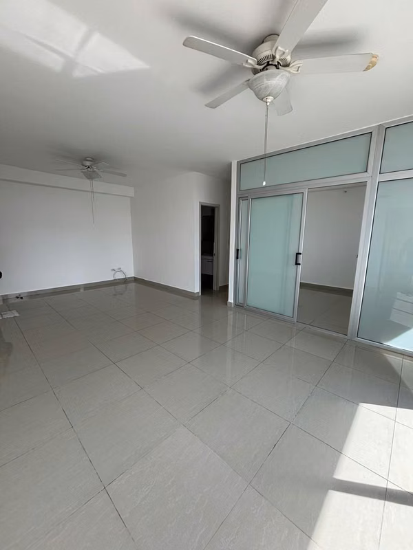 FOR SALE IN FRENCH $190,000