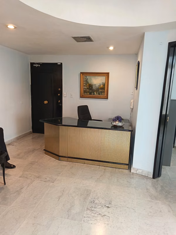 LUXURY OFFICE SPACE  RIGHT AT  PANAMA´S  BANKING CENTER