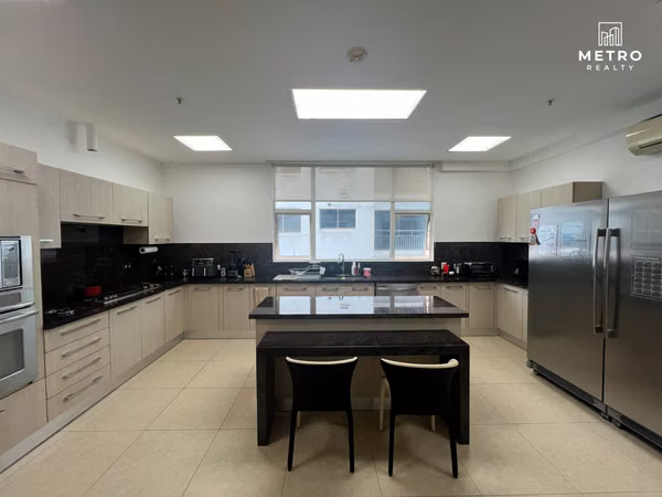 Luxurious Apartment for sale in PH Santorini at Coco del Mar
