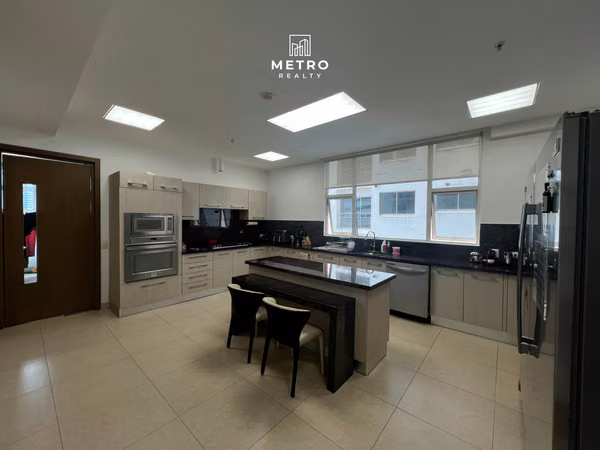 Luxurious Apartment for sale in PH Santorini at Coco del Mar